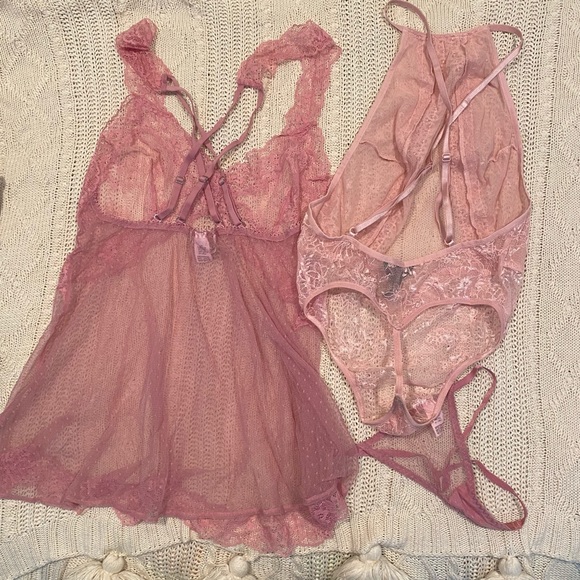 Victoria’s Secret Lingerie Bundle - Picture 2 of 5